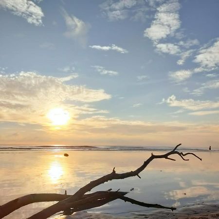Timurbay Seafront Staycation By Nedd'S Kuantan Dış mekan fotoğraf